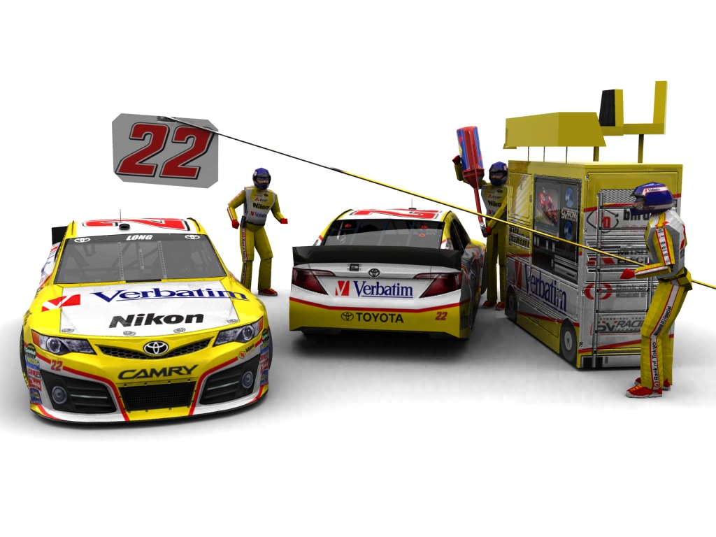 2013 Bill Davis Racing, #122, Johanna Long, Toyota Camry XV50, Goodyear Eagle, Verbatim (Blick auf Heck sowie Front & Pitcrew)